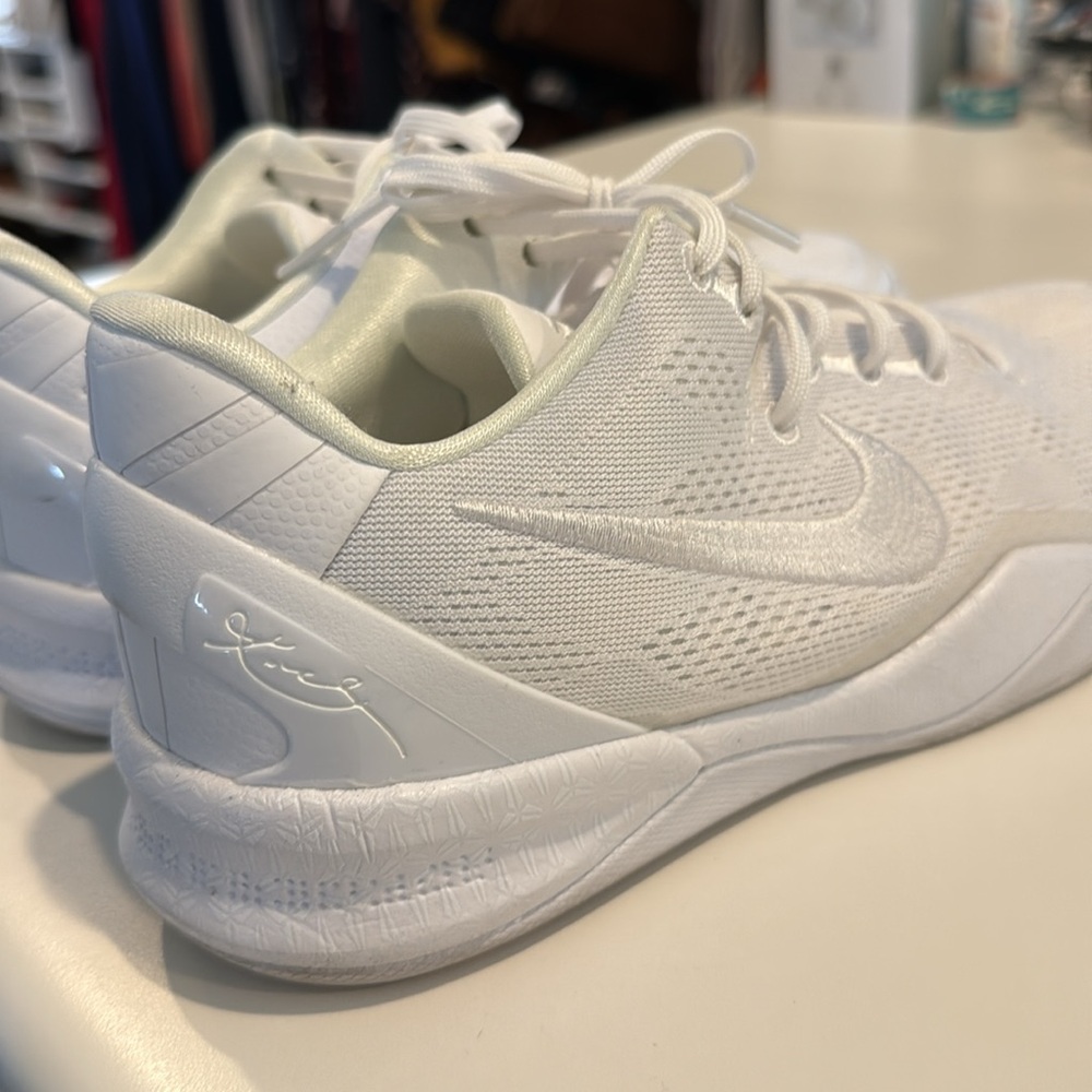 Nike Kobe 8 Proto Halo - Picture 4 of 6